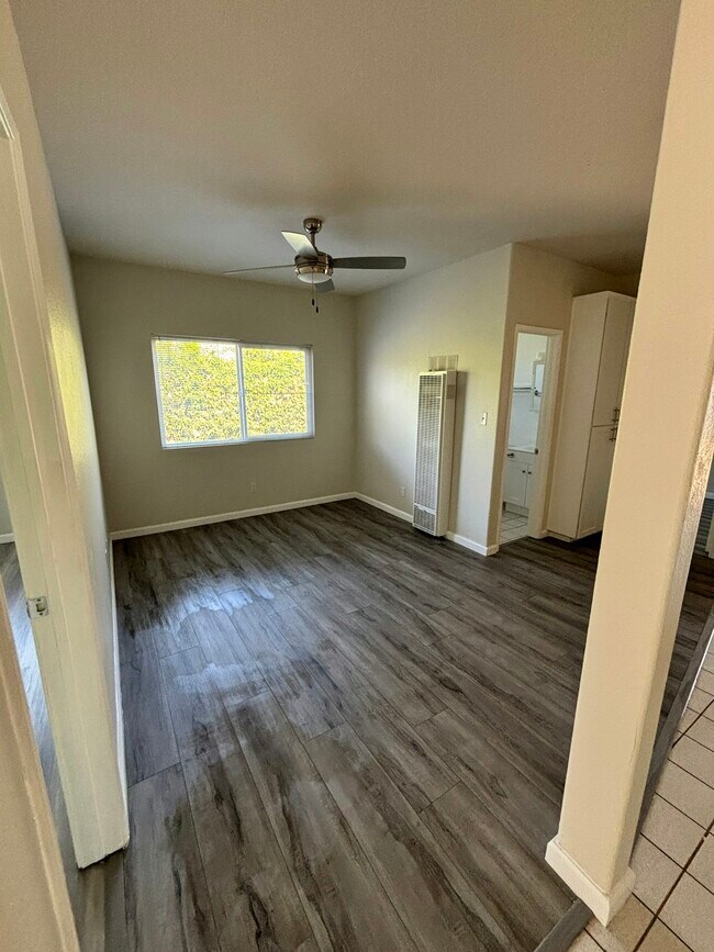 Building Photo - 13423 Olive Dr