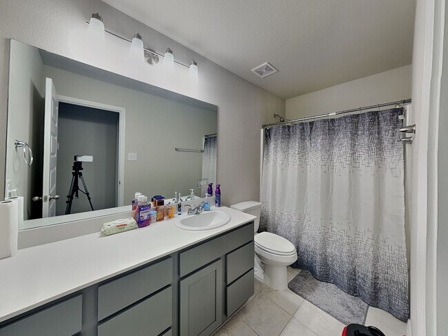 Building Photo - Modern Comfort Meets Spacious Corner-Lot Living