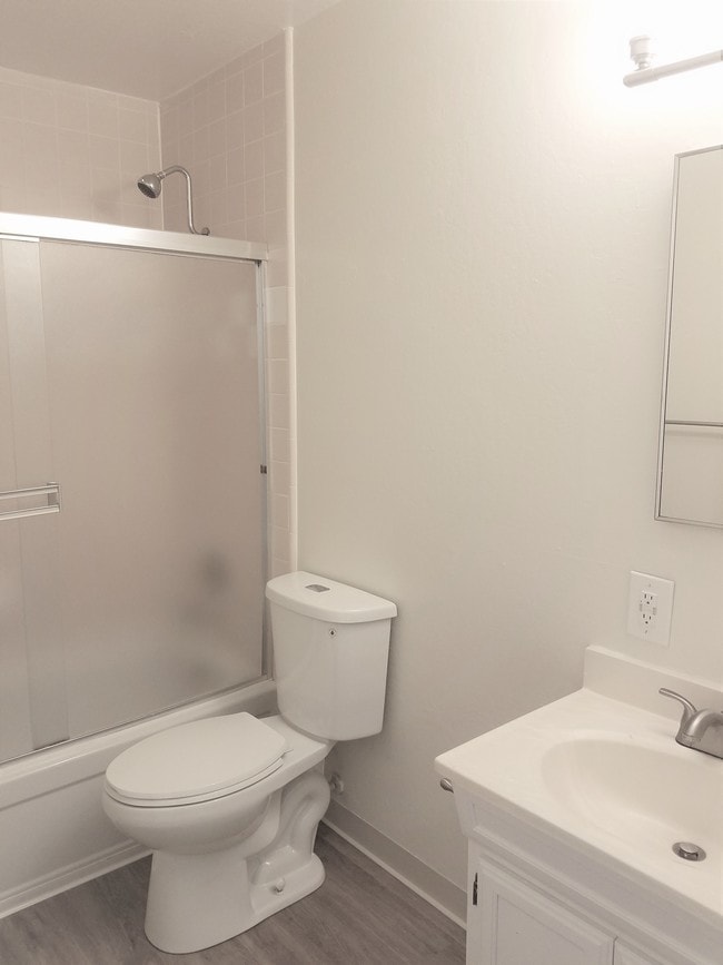 2 bed, 1.5 bath townhome! - 1712 Noranda Dr, SV