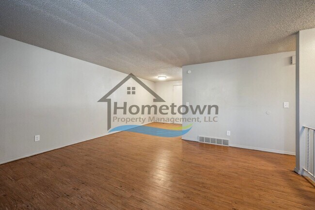 Building Photo - 2420 N 8th St