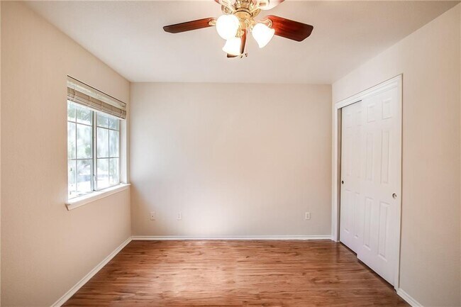 Building Photo - 3772 Top Rock Ln