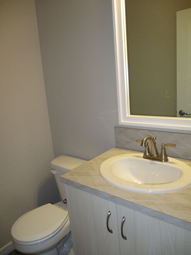 Building Photo - 3 Bed, 2.5 Bath Home in Berthoud - Built 2024 - 2-Car Garage, Home is facing the Mountains