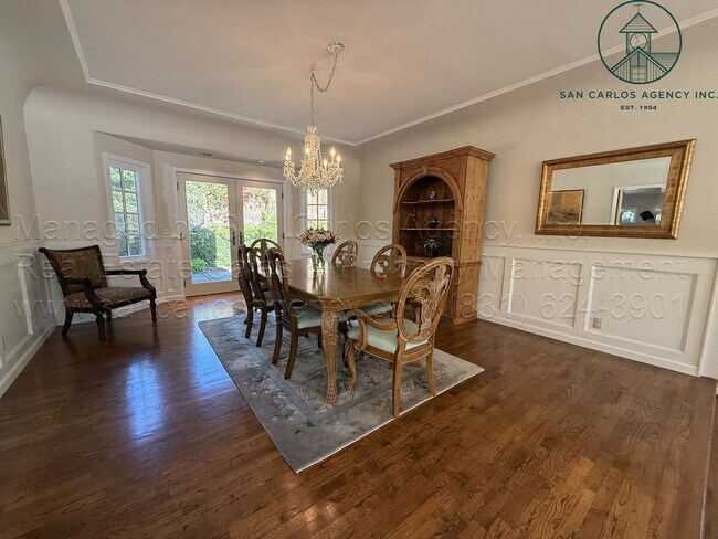 Building Photo - Spacious Five Bedroom Home in Gated High Meadow Neighborhood