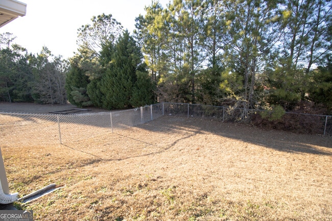 Building Photo - 304 S Bridgeport Dr