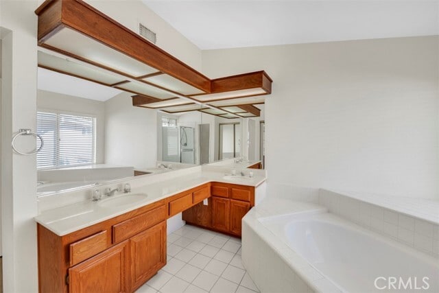 Building Photo - 659 Twin Peaks Ave