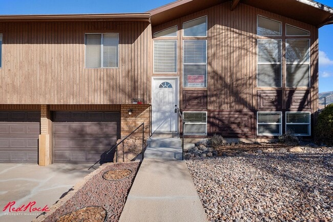 Building Photo - 3 Bedroom Home in Cedar City!