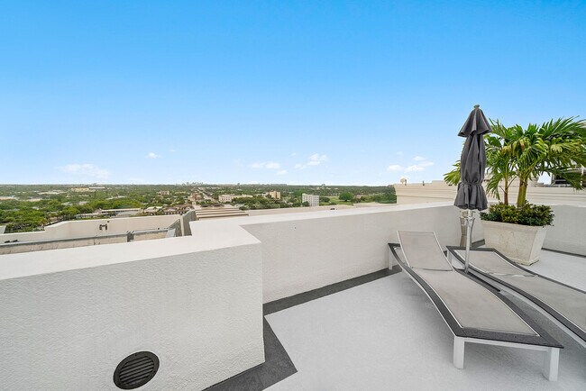 Building Photo - 1830 Radius Dr