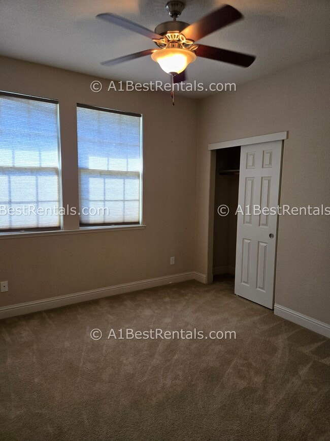 Building Photo - 1271 Grange Way