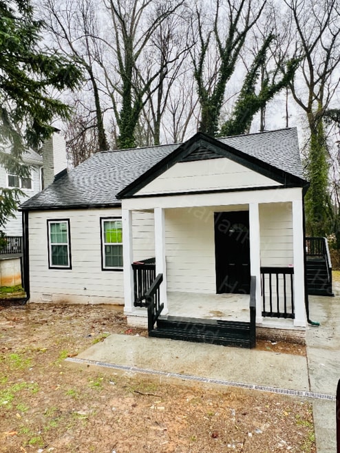 Building Photo - 955 Byron Dr SW