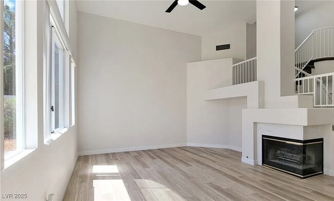 Building Photo - 24 Staghorn St