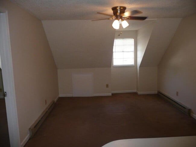 Building Photo - 545 Farrell St