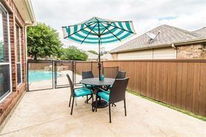 Building Photo - 6400 Brownstone Dr
