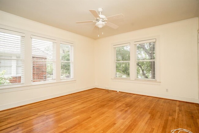 Building Photo - 1636 Bonnie Brae St