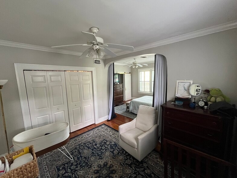 Building Photo - 718 Beard St