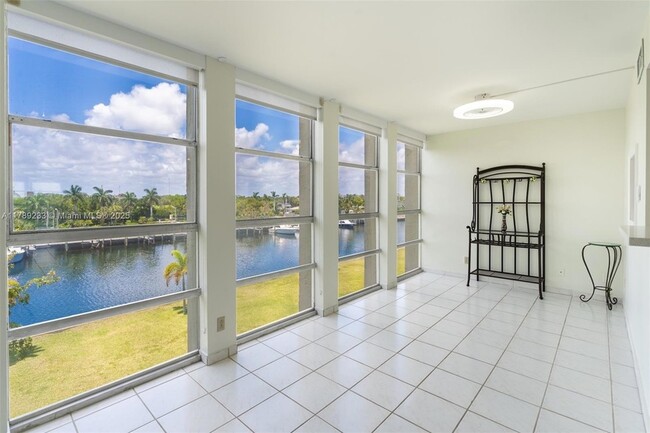 Building Photo - 601 Three Islands Boulevard