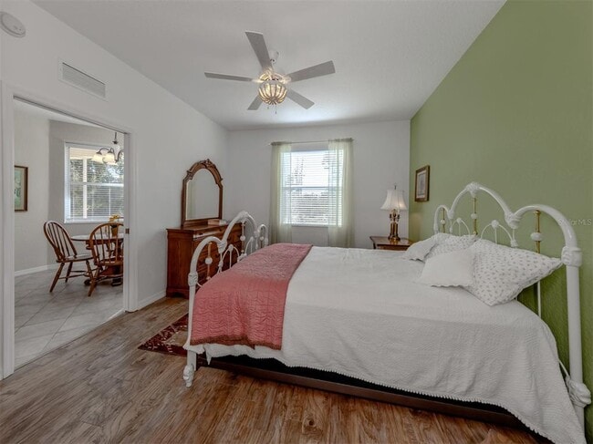 Building Photo - 4430 Corso Venetia Blvd