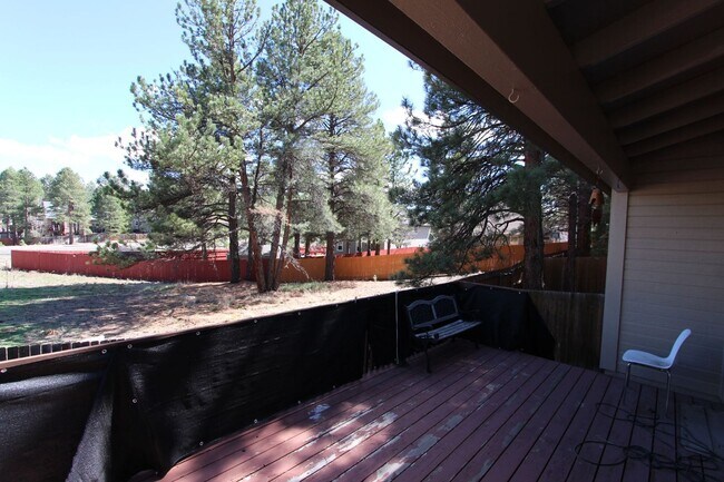Building Photo - 3-Bedroom Condo in Ponderosa Trails | Backyard + Washer & Dryer