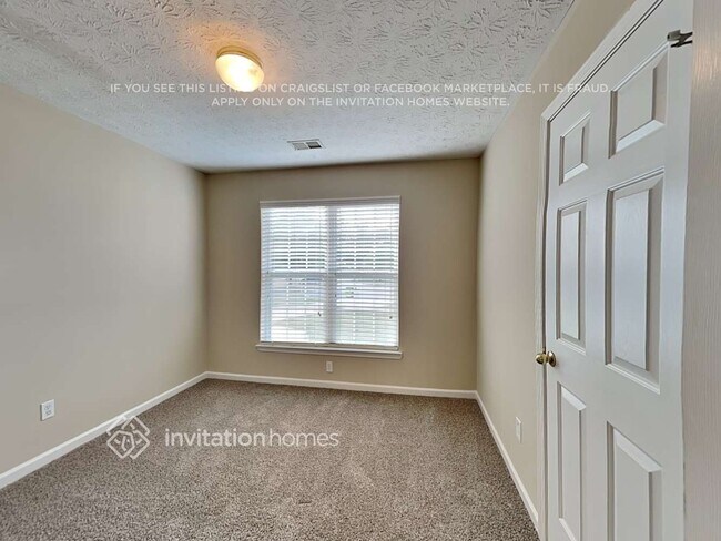 Building Photo - 9741 Silverstone Ct