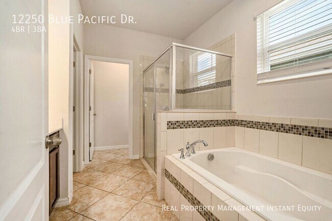 Building Photo - 12250 Blue Pacific Dr