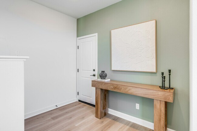 Building Photo - 414 Caliper Wy