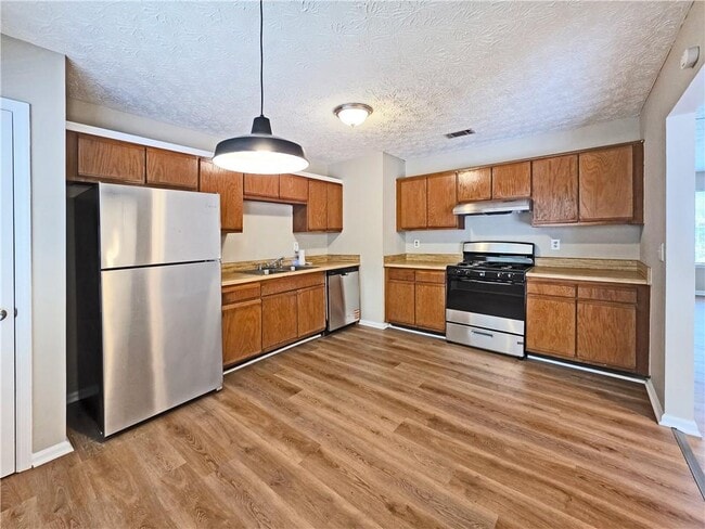 Building Photo - 7080 Greenbower Ln