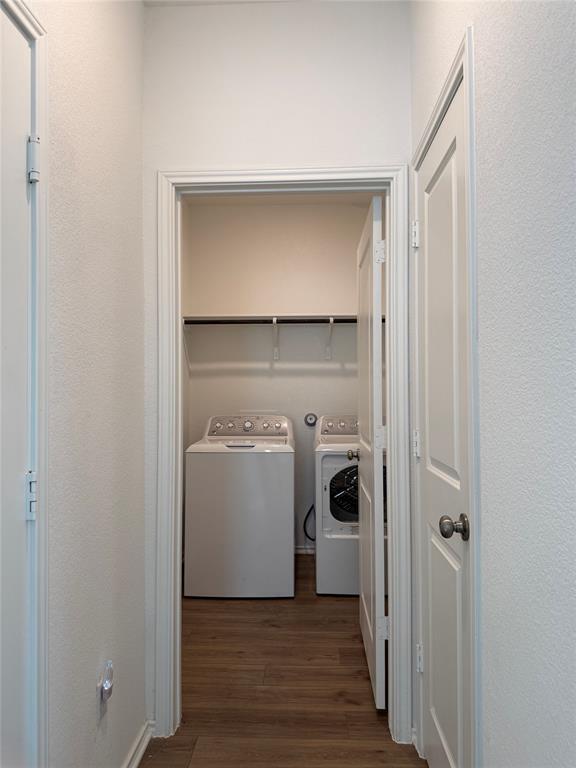 Building Photo - 404 Milliner Lp