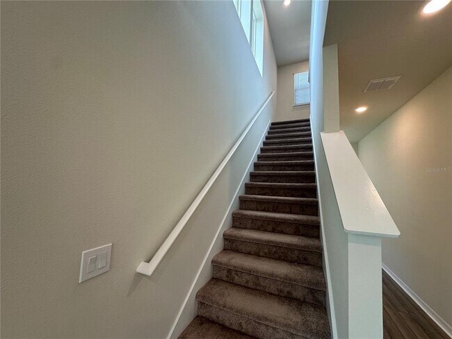 Building Photo - 10355 Parkview Reserve Ln