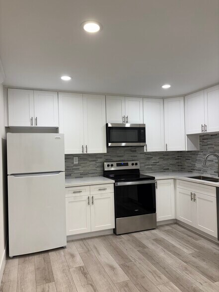 Building Photo - 4617 Del Monte Ave