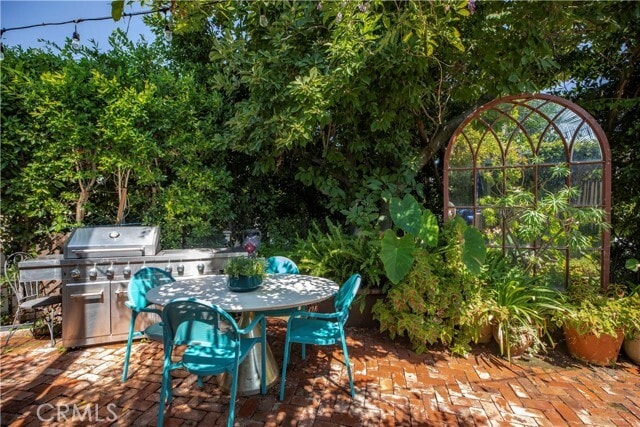 Building Photo - 195 S Parkwood Ave