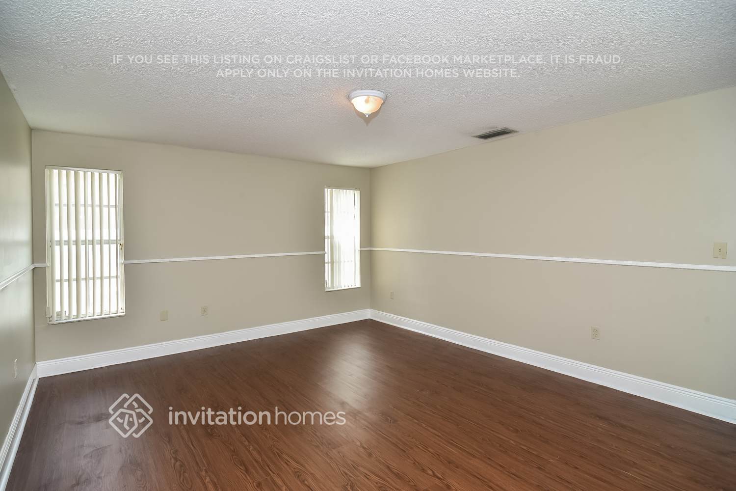 Building Photo - 14655 SW 139th Ct