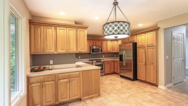 Building Photo - Furnished Rental in Lake Bella Vista – $3,700/Month