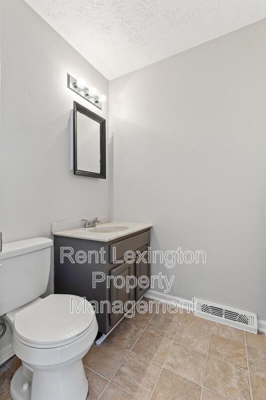 Building Photo - 1200 Tishoff Dr