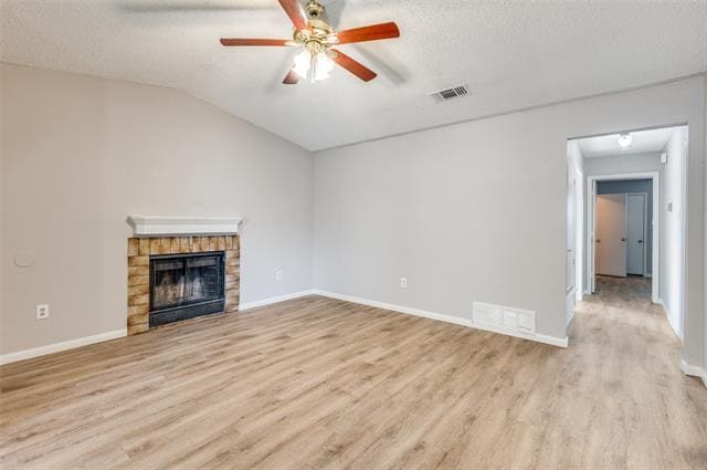 Building Photo - 830 Woodland Ct