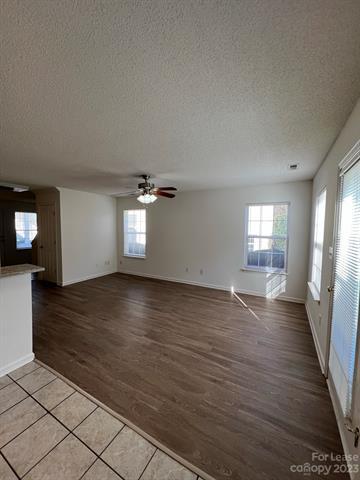 Building Photo - 153 Springwood Ln