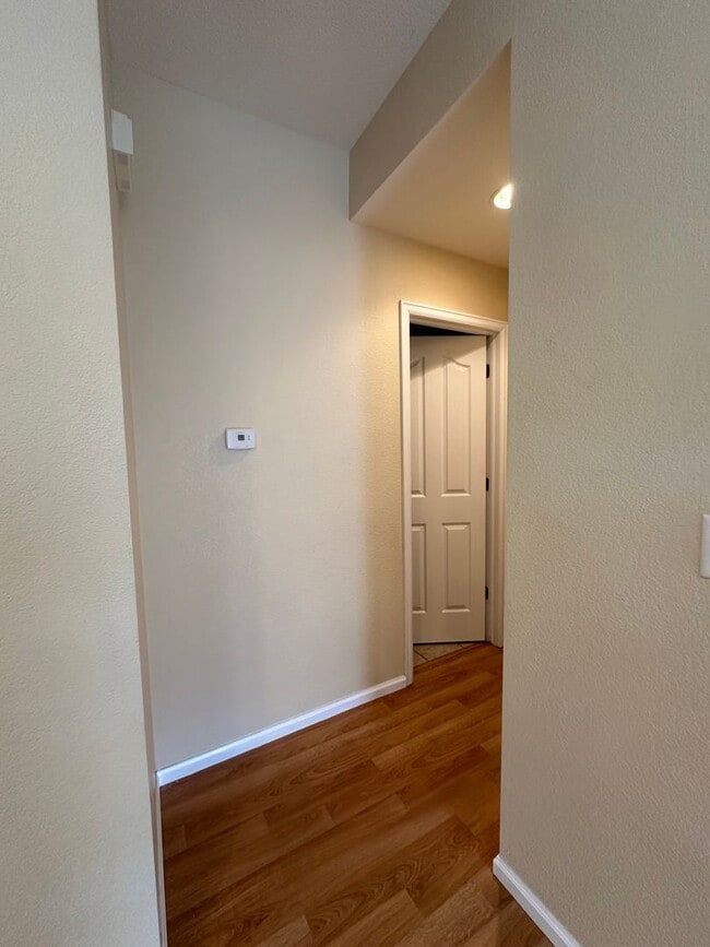 Building Photo - Beautiful 2BD/2.5BA Lafayette Home!