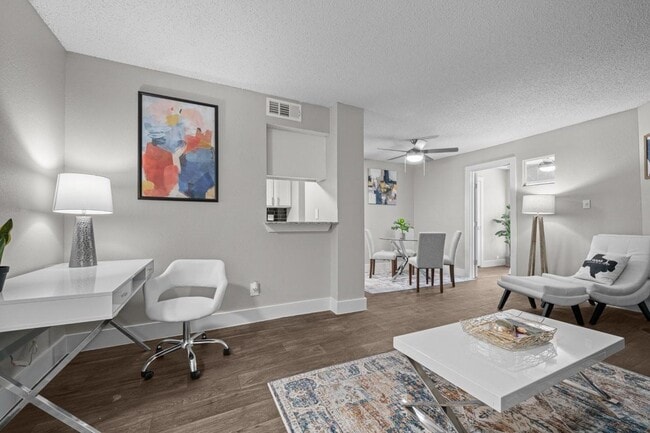 Building Photo - The Monet