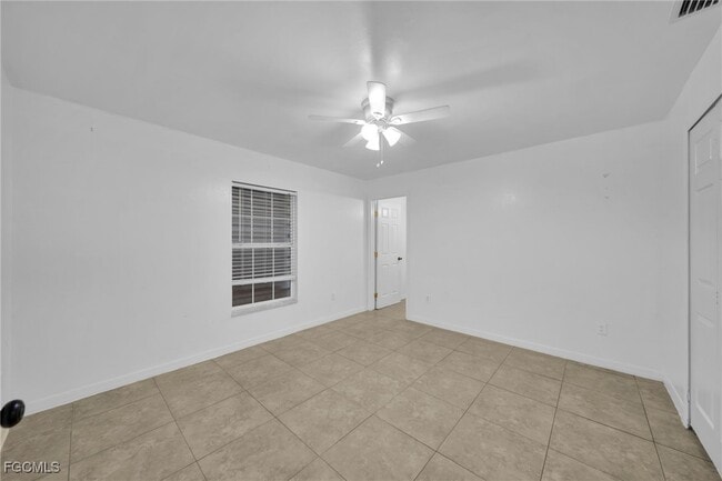 Building Photo - 1619 SW 33rd St