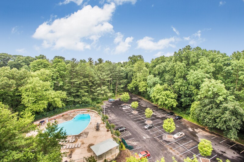 Building Photo - 1900 Lyttonsville Rd