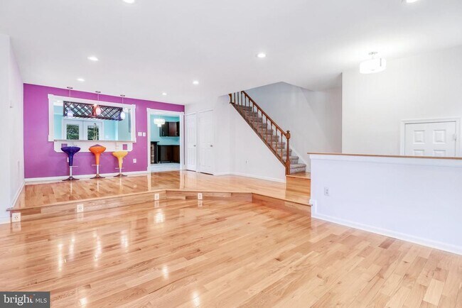 Building Photo - 3964 Rosebay Ct