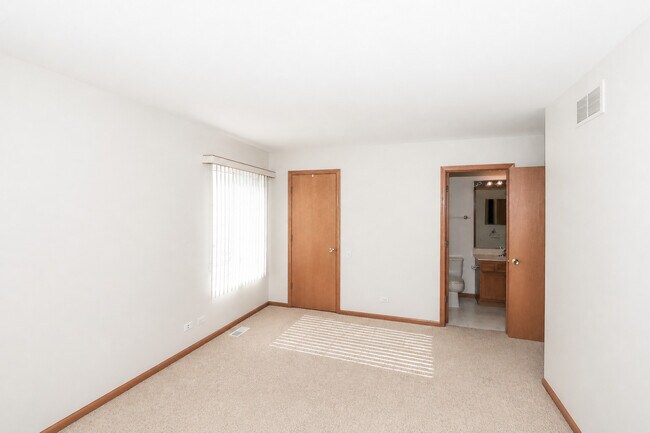 Building Photo - 2232 Dawson Ln