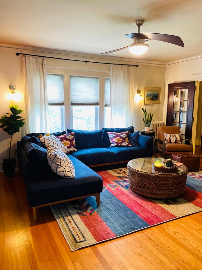 Building Photo - 18 High Ridge Rd