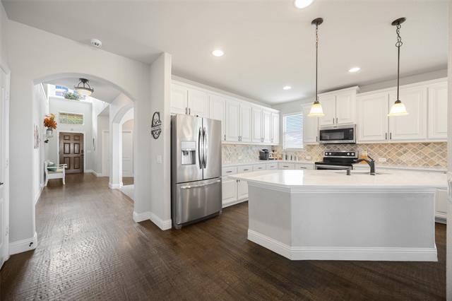 Building Photo - 532 Thompson Dr