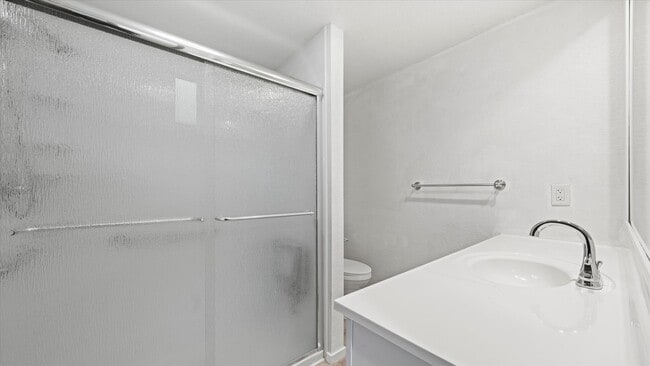 Building Photo - Stunning 4-Bedroom Modern Home in West Richland