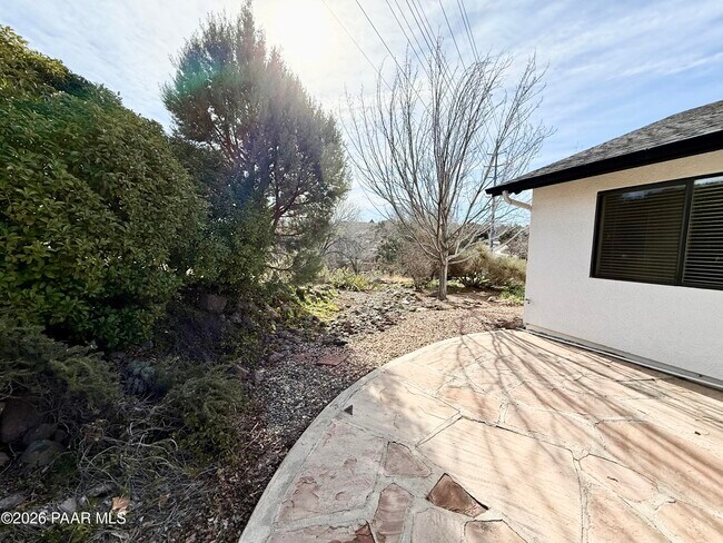 Building Photo - 352 Prescott Dr