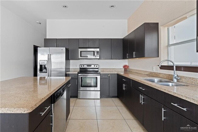 Building Photo - 12 Colbath Ave