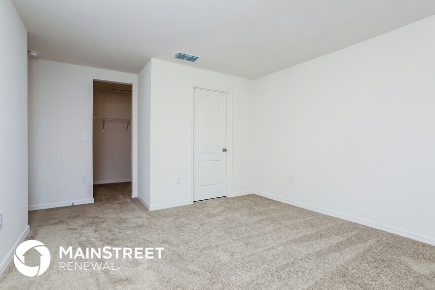 Building Photo - 35685 Rose Moss Ave