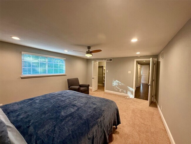 Building Photo - 13455 Mill Grove Ln