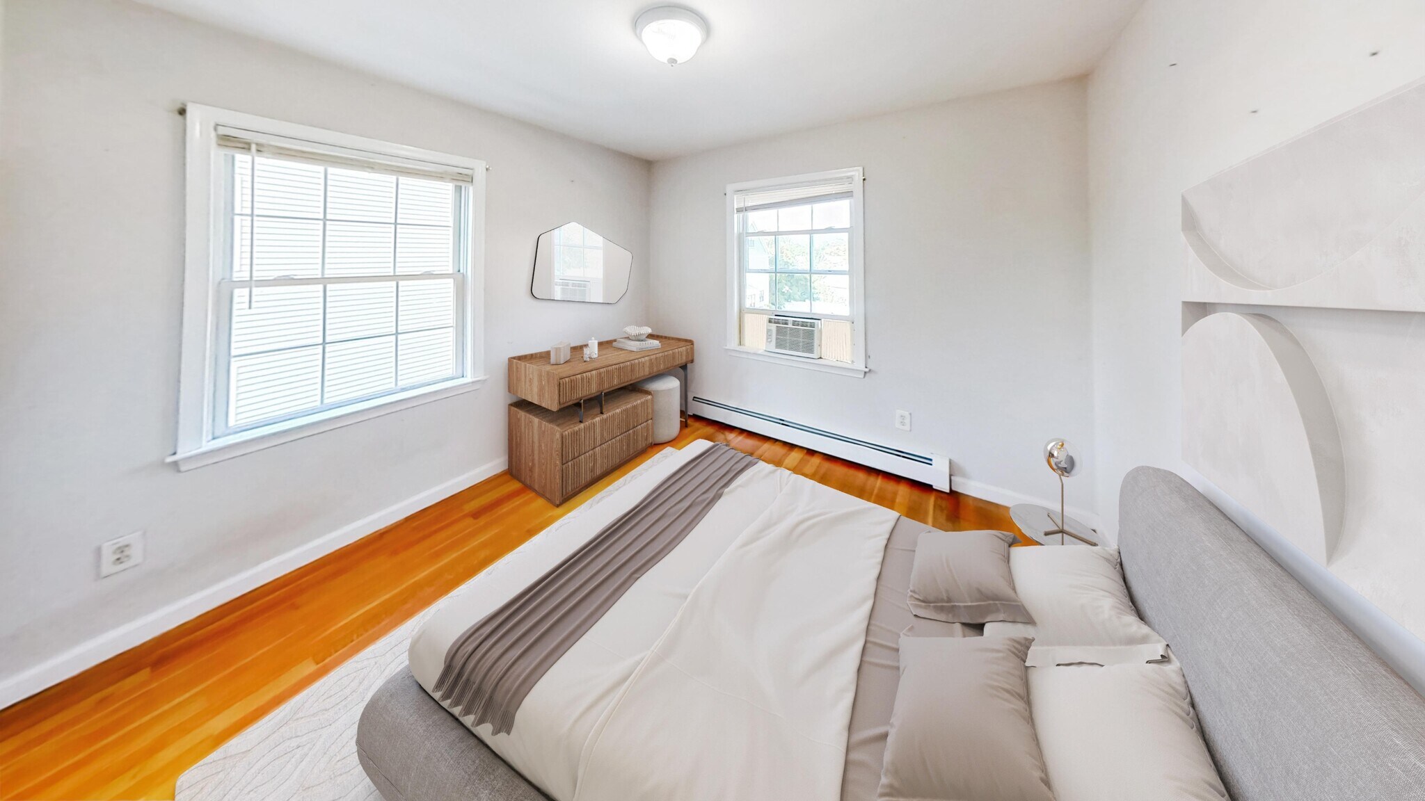 Building Photo - 35 Juniper St