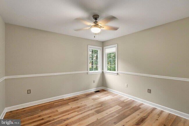 Building Photo - 41433 Red Hill Rd