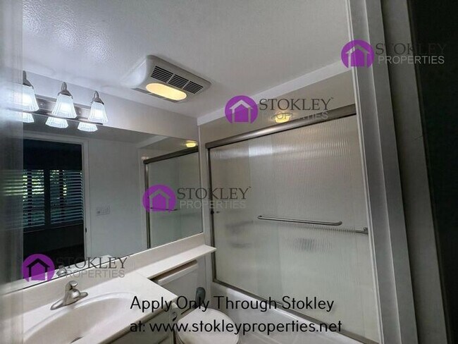 Building Photo - 1317 Canyonwood Ct